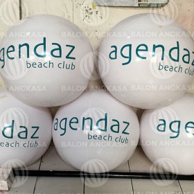 Balon Pantai Agendaz Beach Club