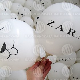 Balon Print ZARA